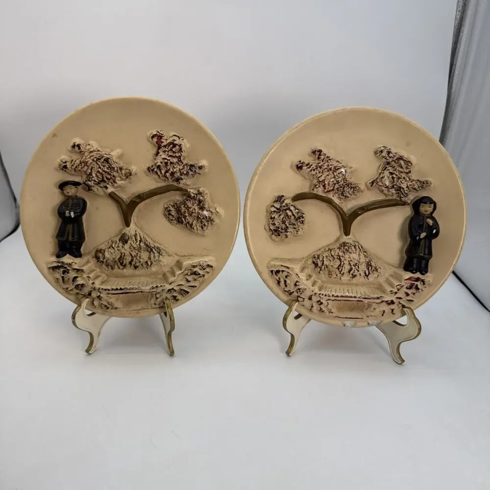 Pair Of Vintage Asian Couple - Chalkware Wall Art Hanging 9” Cherry Blossoms⬇️